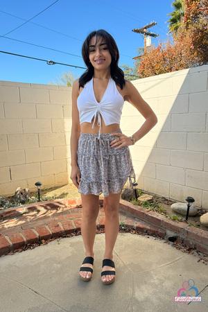 #ATKGirlfriends - Vanessa Moon