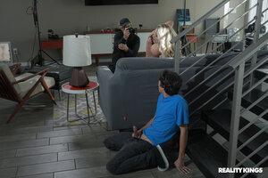 Original 3000 px/ 2000 px