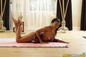 Original 1903 px/ 1269 px