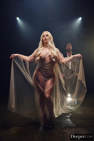 Original 2000 px/ 2999 px