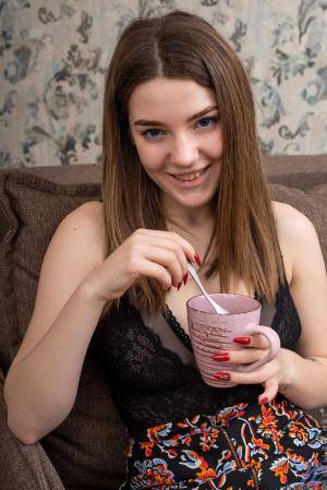 Original 854 px/ 1280 px