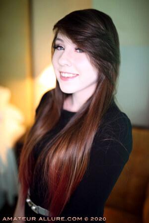 Original 2560 px/ 3840 px