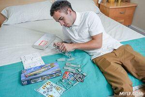 Original 1617 px/ 1080 px