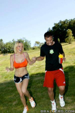 Original 600 px/ 902 px