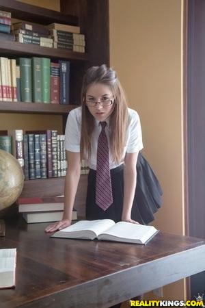 Original 2560 px/ 3840 px