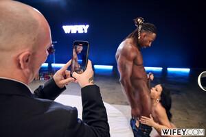 Original 2999 px/ 2000 px