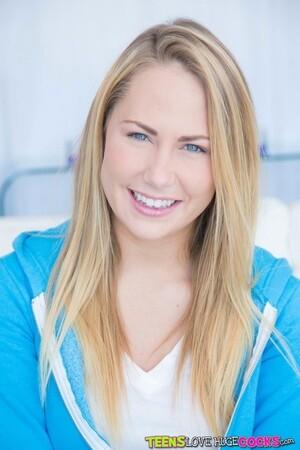 #RealityKings Carter Cruise Carter is in Control