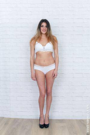 Original 854 px/ 1280 px