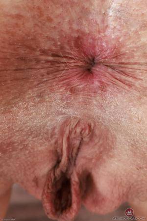 Original 2000 px/ 3000 px