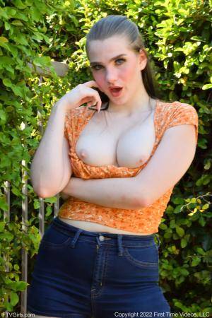 Original 3280 px/ 4928 px