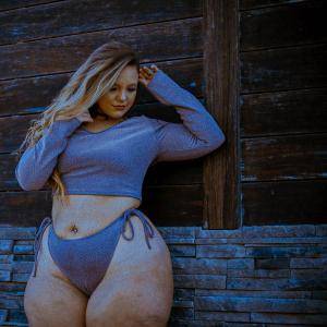 Original 1080 px/ 1082 px