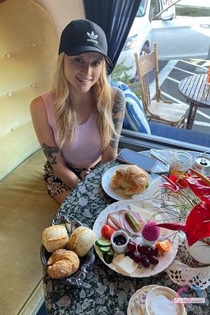 Original 2000 px/ 3000 px