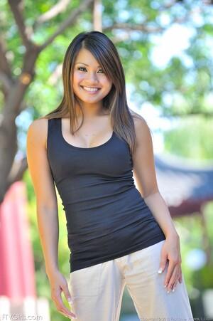 Original 1064 px/ 1600 px