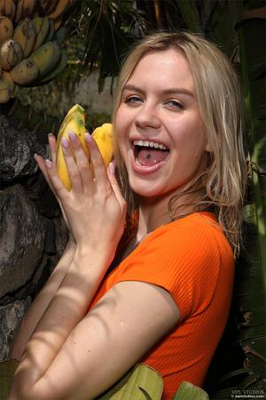 Original 2667 px/ 4000 px