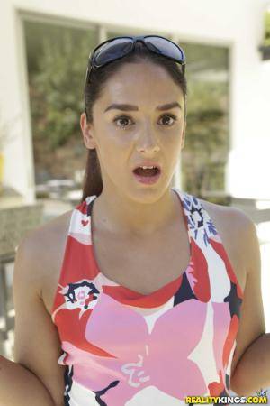 Original 1663 px/ 2495 px