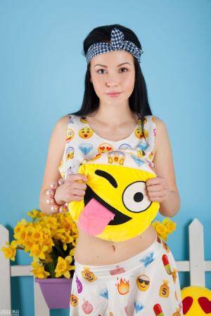 Original 534 px/ 800 px