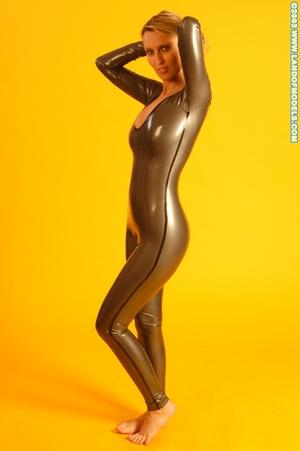 Original 600 px/ 902 px