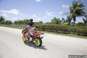 Original 800 px/ 533 px