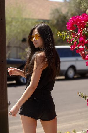 Original 1280 px/ 1920 px