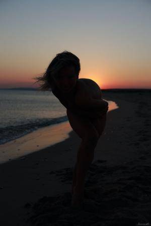 Original 854 px/ 1280 px