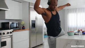 RealityKings Anna Claire Clouds - Breakfast Bandit 23 Dec_96745372