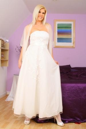 Original 1365 px/ 2048 px