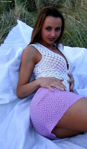 Original 598 px/ 1024 px