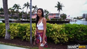 Original 1280 px/ 720 px