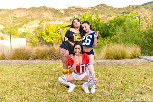 Original 900 px/ 601 px