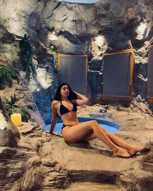 Original 640 px/ 800 px