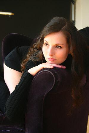 Original 2048 px/ 3072 px