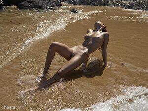 Original 14204 px/ 10652 px