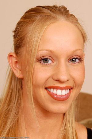 Original 680 px/ 1024 px