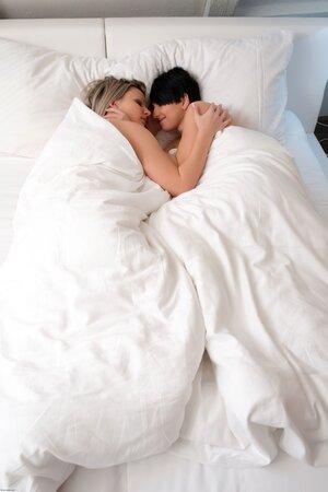 #MCNudes Emylia Argan, Samantha Jolie - Morning Love