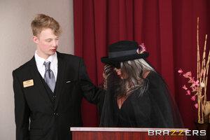 Original 3000 px/ 2000 px