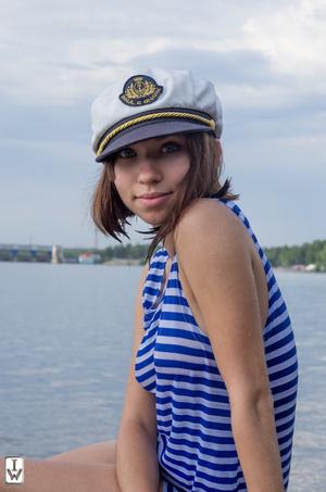 Original 2001 px/ 3021 px