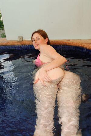 Original 857 px/ 1280 px