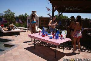 Original 900 px/ 600 px