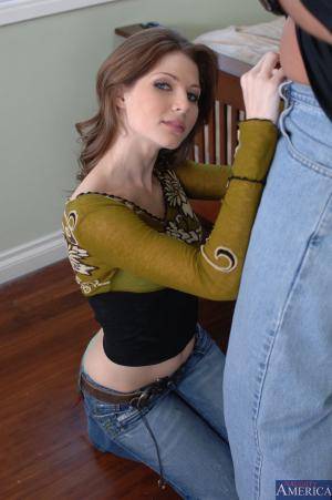 #NaughtyAmerica Jenni Lee - Jenni Lee fucking in the floor with her petite 20070222