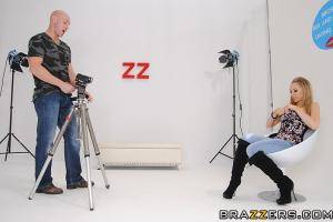 Original 795 px/ 532 px