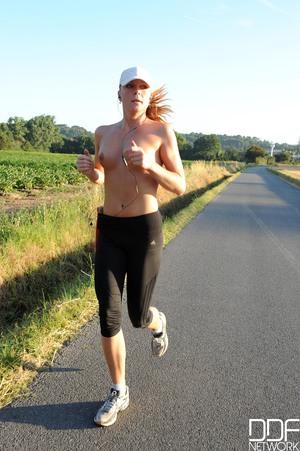 Original 1331 px/ 2000 px