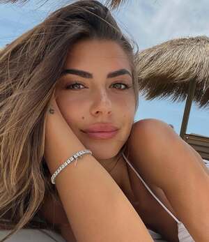 Original 640 px/ 741 px