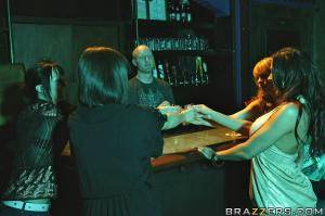 Original 900 px/ 599 px