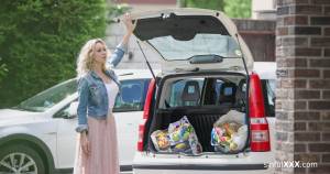 Original 4096 px/ 2160 px