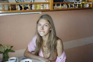 Original 1600 px/ 1067 px