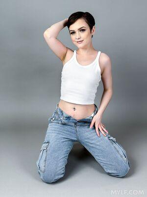 Original 810 px/ 1080 px