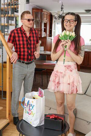 Original 2000 px/ 3000 px