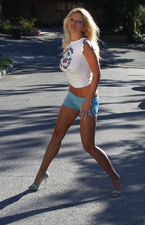 Original 647 px/ 1000 px