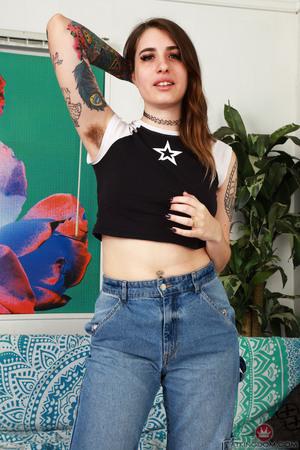 Original 2000 px/ 3000 px