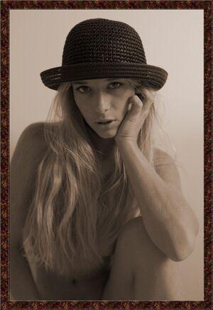 Original 1460 px/ 2130 px